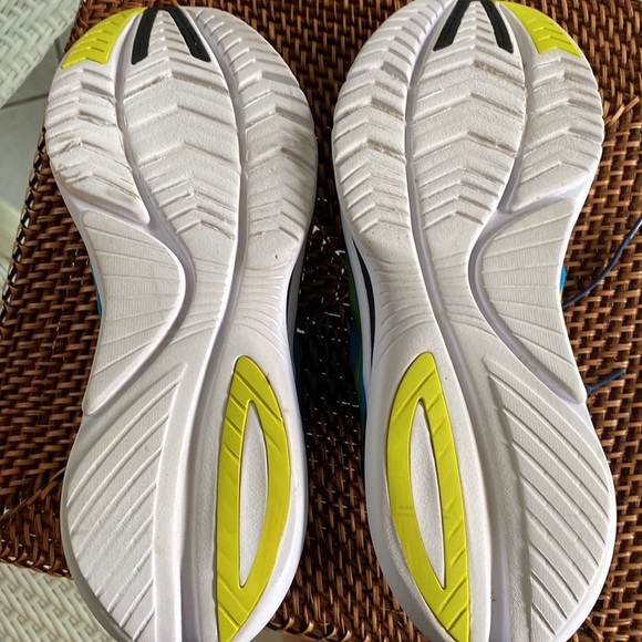 Men Saucony Athletic shoes size 11 - Picture 6 of 7